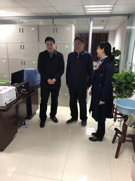 5de088ac399e0.jpg 5de088ac399e0.jpg